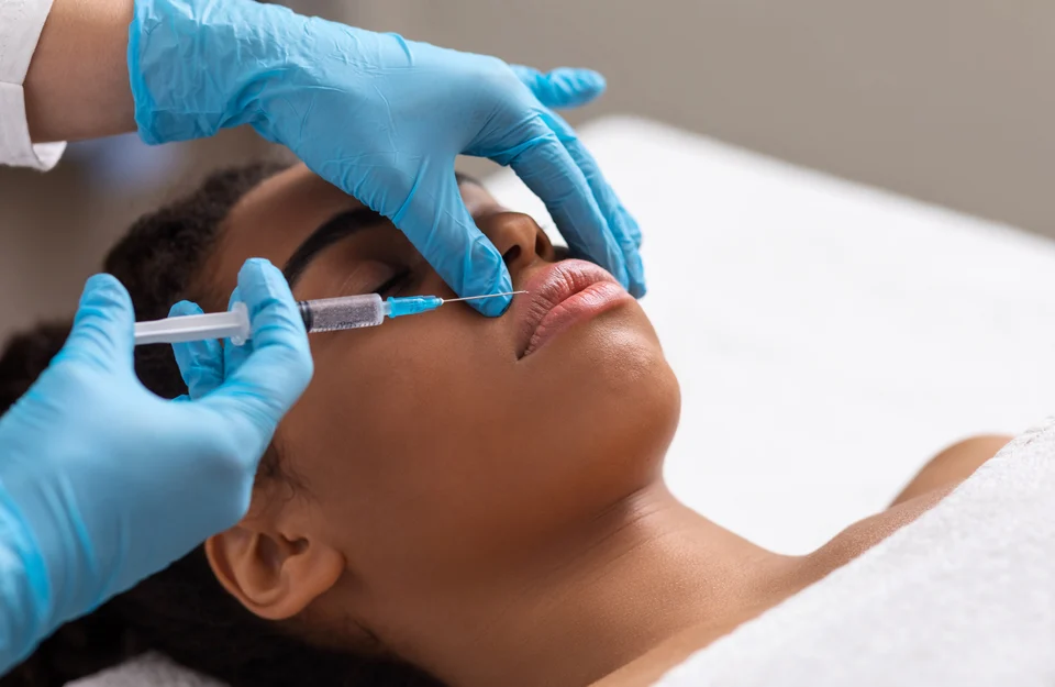 Lippenbehandlung – Risiken & Sicherheit bei der Lippenunterspritzung – was wirklich wichtig ist